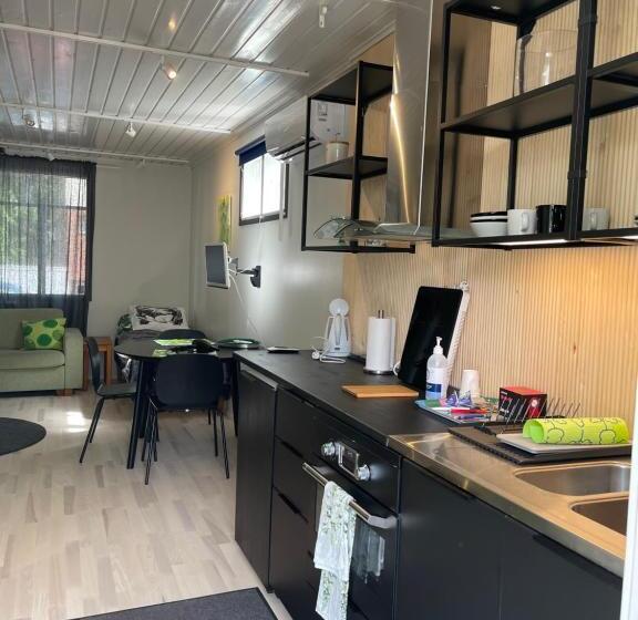 شقة غرفة واحدة, Asuntohotelli Kaivo