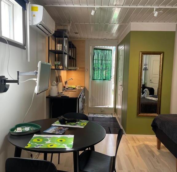 شقة غرفة واحدة, Asuntohotelli Kaivo