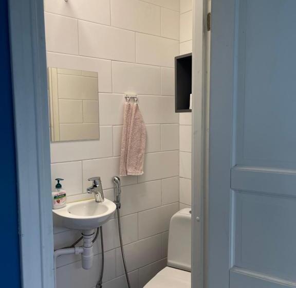 شقة غرفة واحدة, Asuntohotelli Kaivo