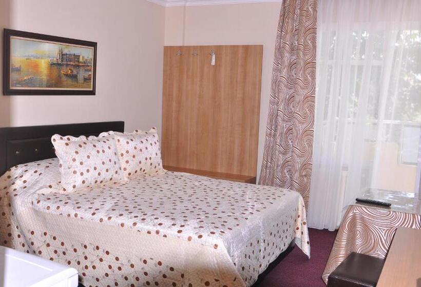 バルコニー付きスタンダードルーム, Emsa Otel Maltepedeki Eviniz