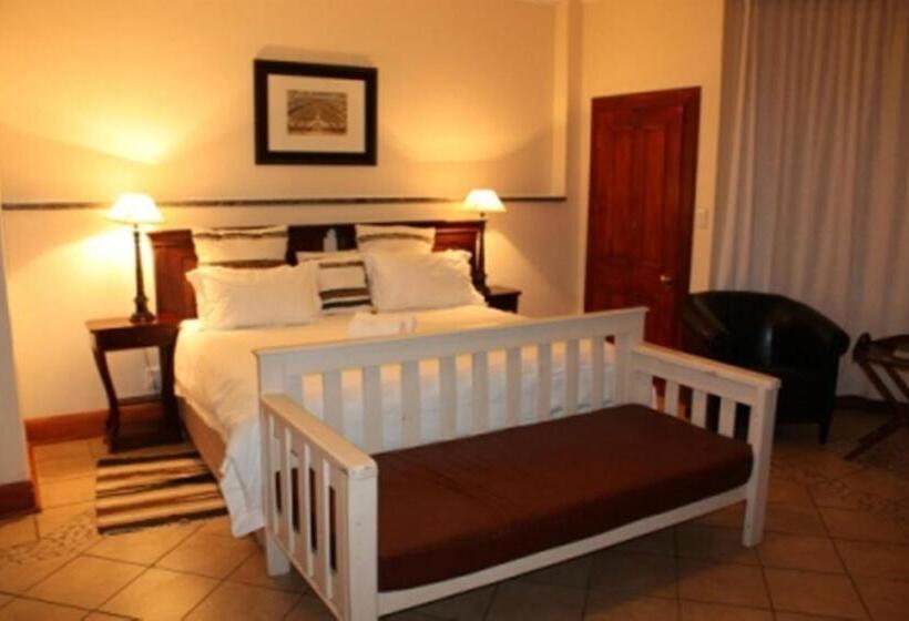 Номер Deluxe, Croc River Lodge