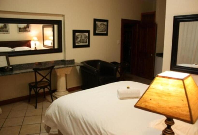 Номер Deluxe, Croc River Lodge