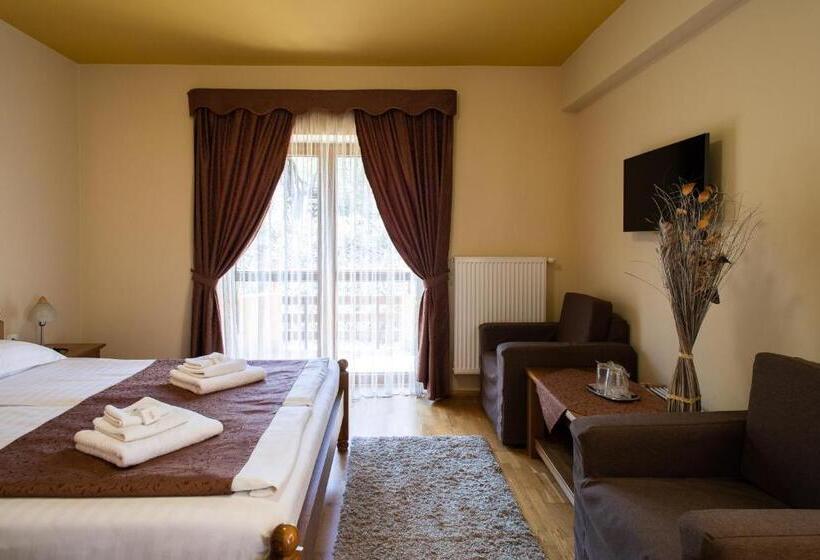 Family Room, Pensiunea Heveder