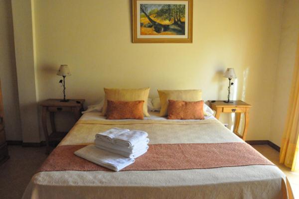 اتاق استاندارد با چشمانداز کوهستان, Posada Quellen