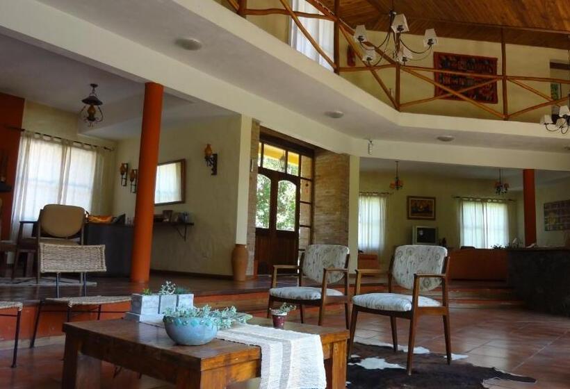 اتاق استاندارد با چشمانداز کوهستان, Posada Quellen