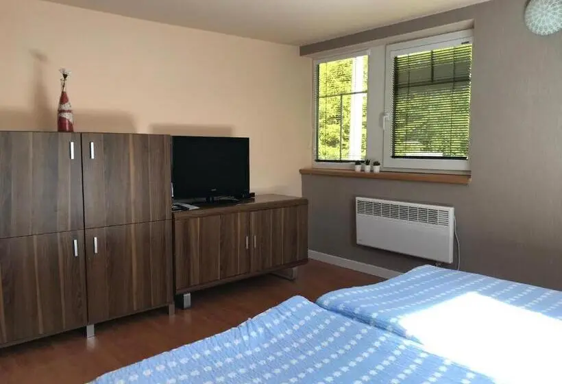 Perhehuone Puutarhanäkymä, Beach Pension