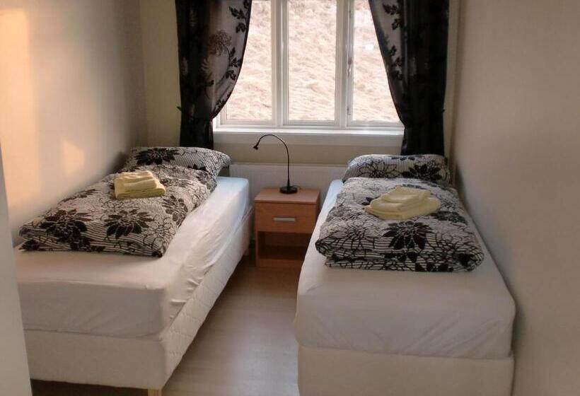 اتاق استاندارد با سرویس بهداشتی مشترک, Guesthouse Tilraun