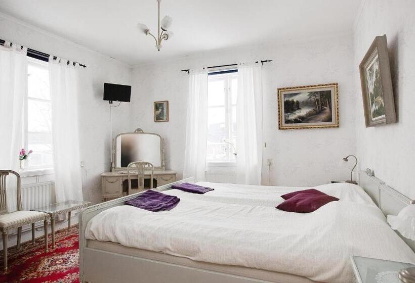 חדר משפחתי חדר אמבטיה משותף, Gula Huset