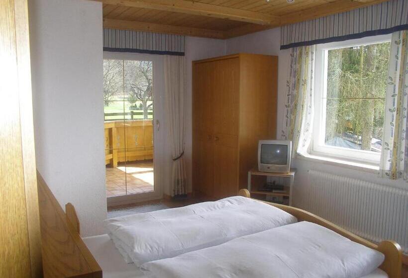 غرفة قياسية مزوَّدة بشُرفة, Haus Gschwendtner