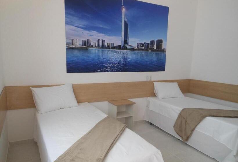 اتاق استاندارد سه نفره, Pousada Dubai