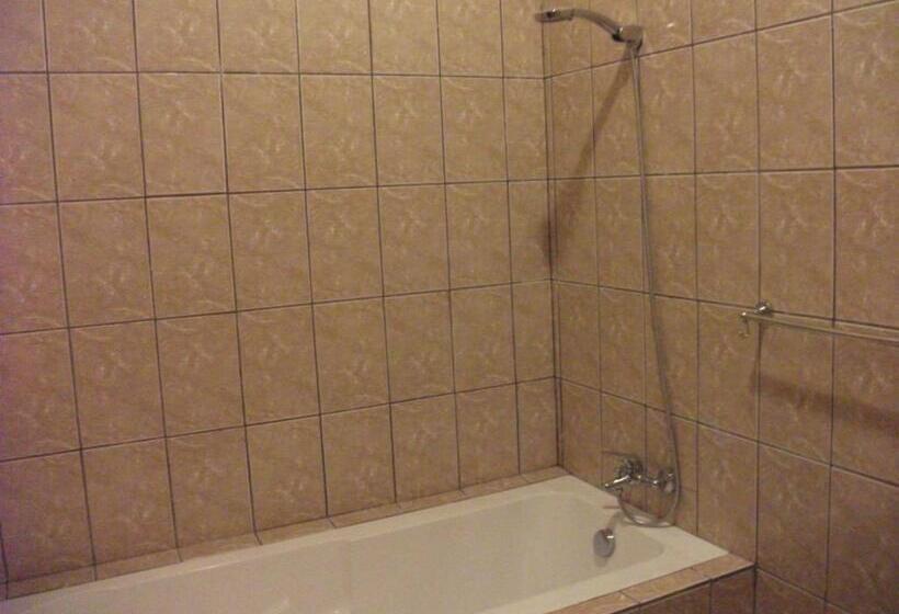 خانه 2 خوابه, Residence Japoma