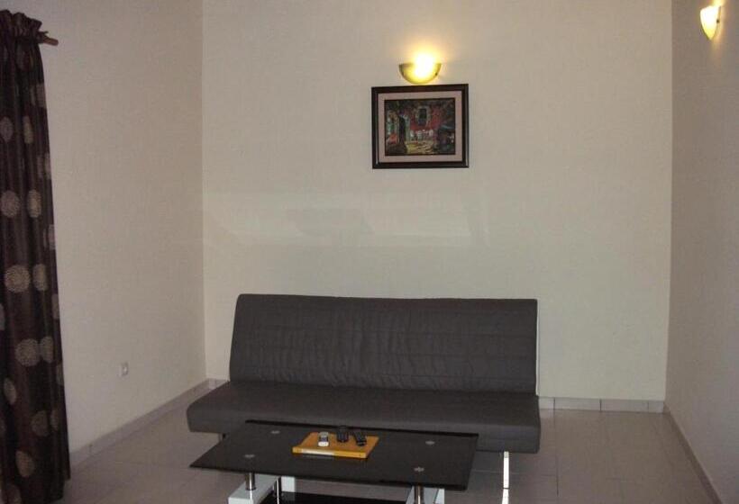 خانه 2 خوابه, Residence Japoma