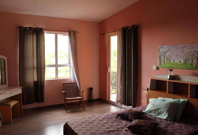 Deluxe Værelse m. Balkon, Villa La Romance Kreol