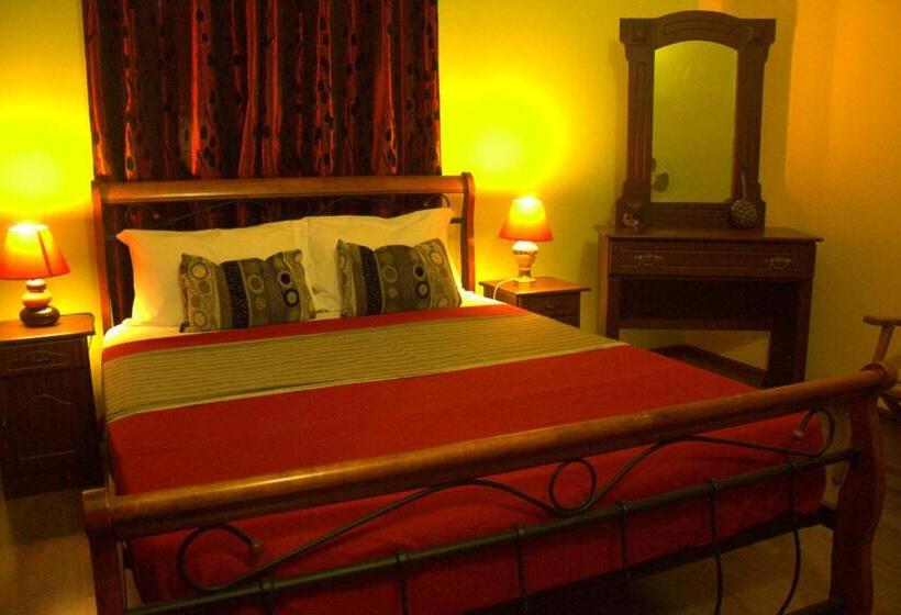 Deluxe Værelse King Size Seng, Villa La Romance Kreol