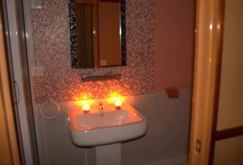 Deluxe Værelse m. Balkon, Villa La Romance Kreol