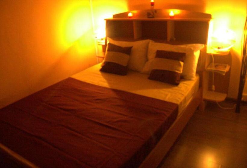 Deluxe Værelse m. Balkon, Villa La Romance Kreol