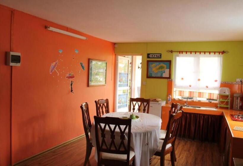 Deluxe Værelse m. Balkon, Villa La Romance Kreol