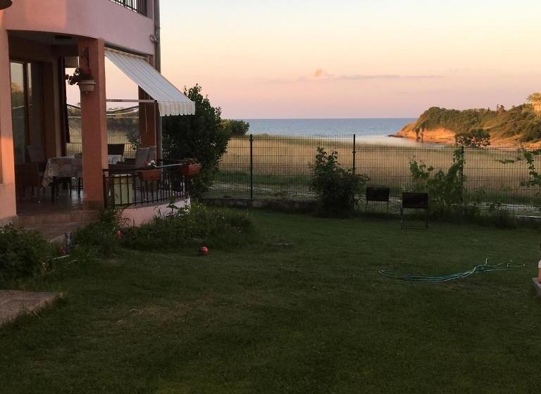 Апартаменты 1 Спальня с Балконом, Dream Bay Family