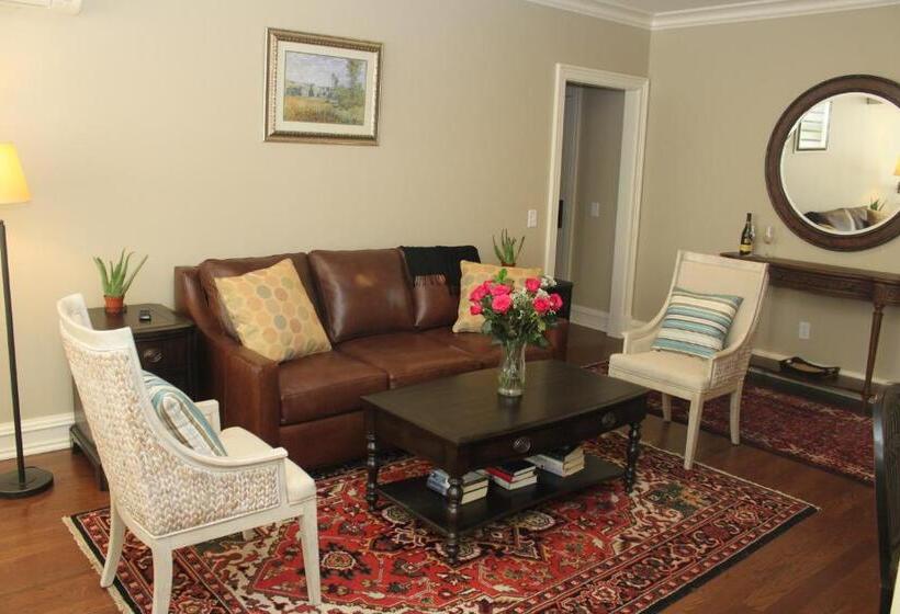 غرفة سوبيريور, Guest House At Norwalk Inn