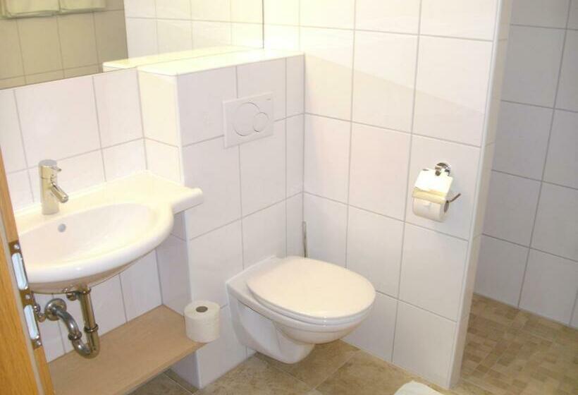 Семейный Номер, Hirzingerhof