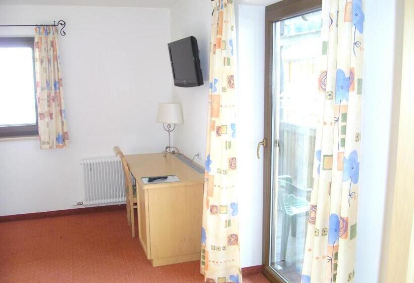 Номер Стандарт с Балконом, Hirzingerhof