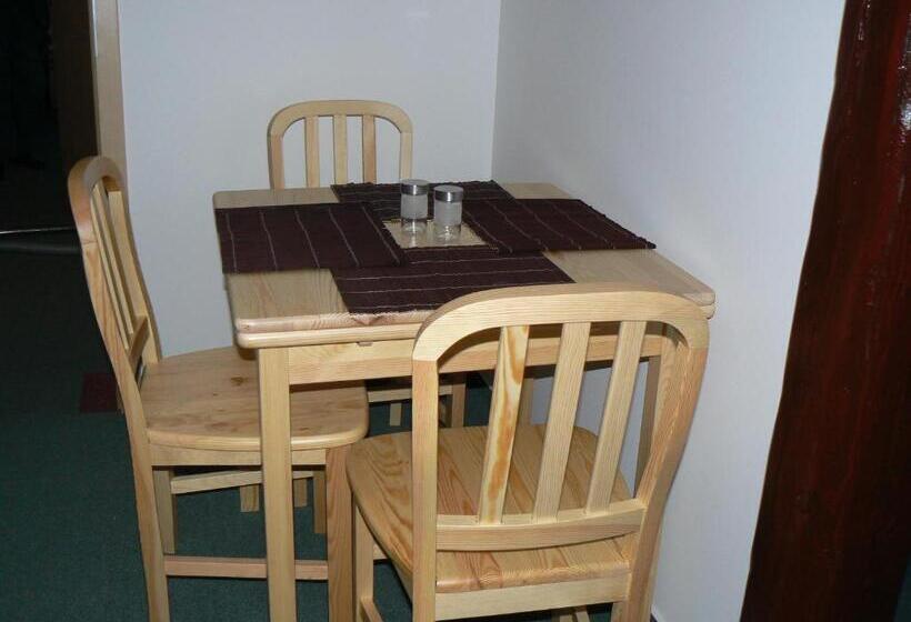 استودیوی استاندارد, Penzion Na Vápence