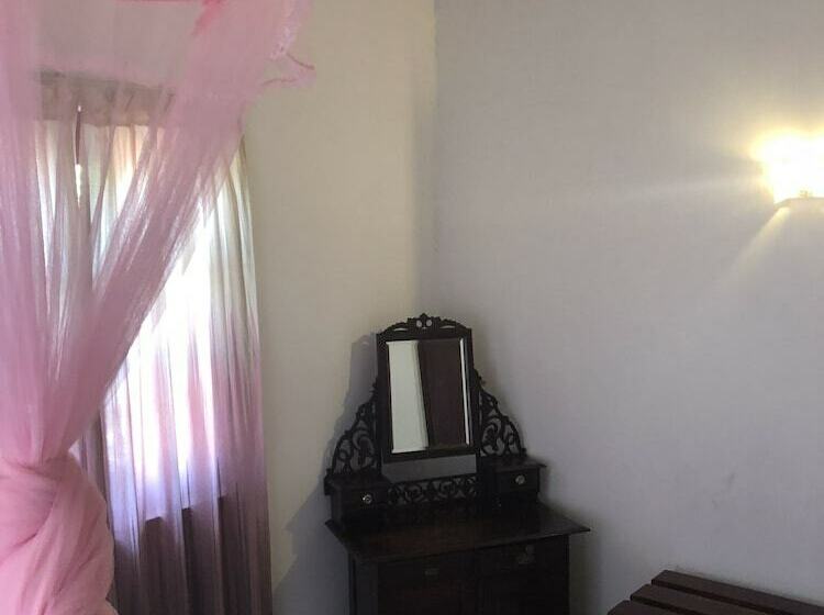 Номер Стандарт Трехместный, Villa 7 Negombo