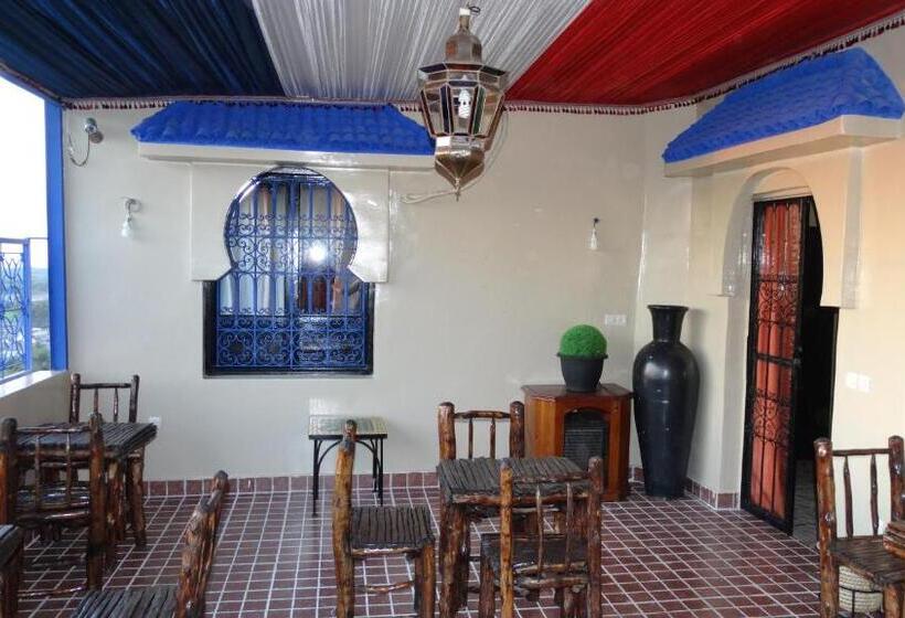 اتاق سوپریور سه تخته, Jad Auberge