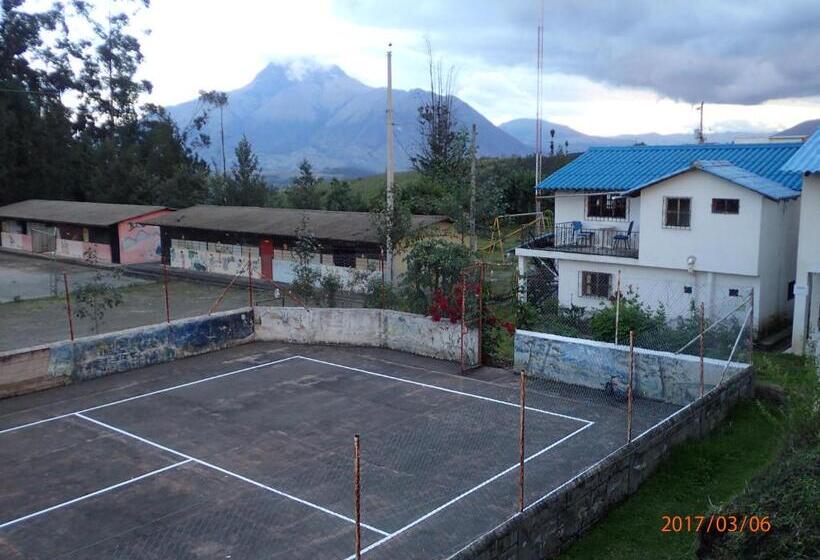 Кровать в Общей Комнате, Hosteria Rose Cottage