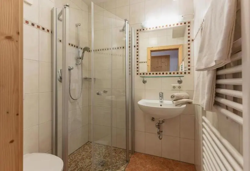 バルコニー付２ベッドルームアパートメント, Gästehaus Sieder By Schladming Appartements