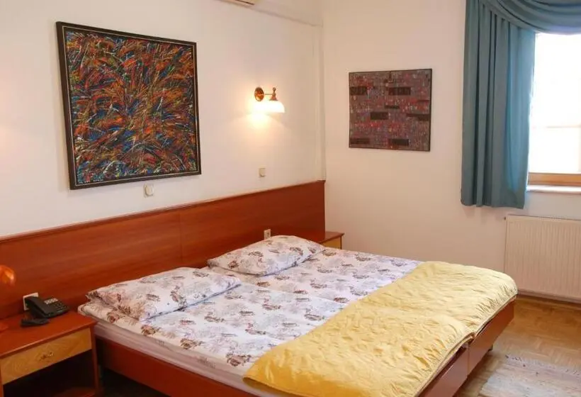 اتاق استاندارد, Guest House Arvaj
