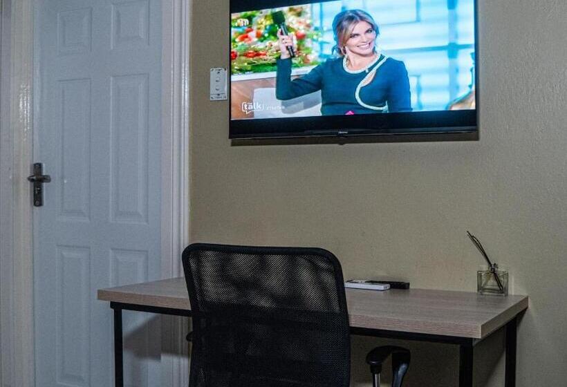 スタンダードルーム, Henry George Guest House