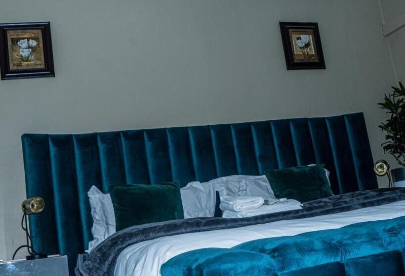 キングサイズベッドのスタンダードルーム, Henry George Guest House