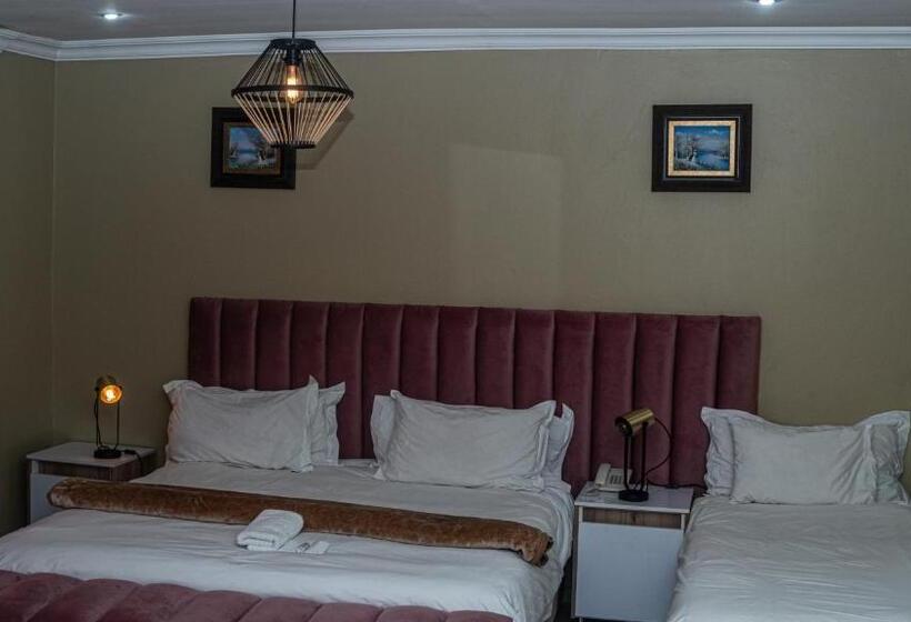 ファミリールーム, Henry George Guest House