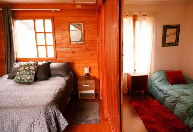 Трехместный Номер Стандарт Вид на Сад, Hostel Capanegra