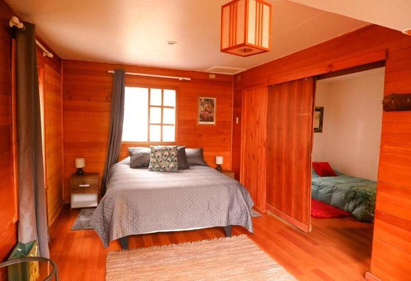 带花园景观的标准三人间, Hostel Capanegra