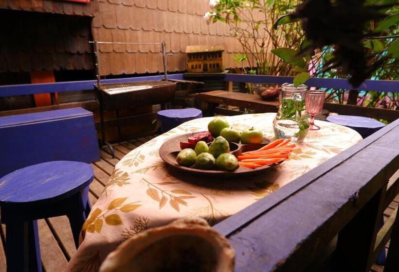 单人经济间, Hostel Capanegra