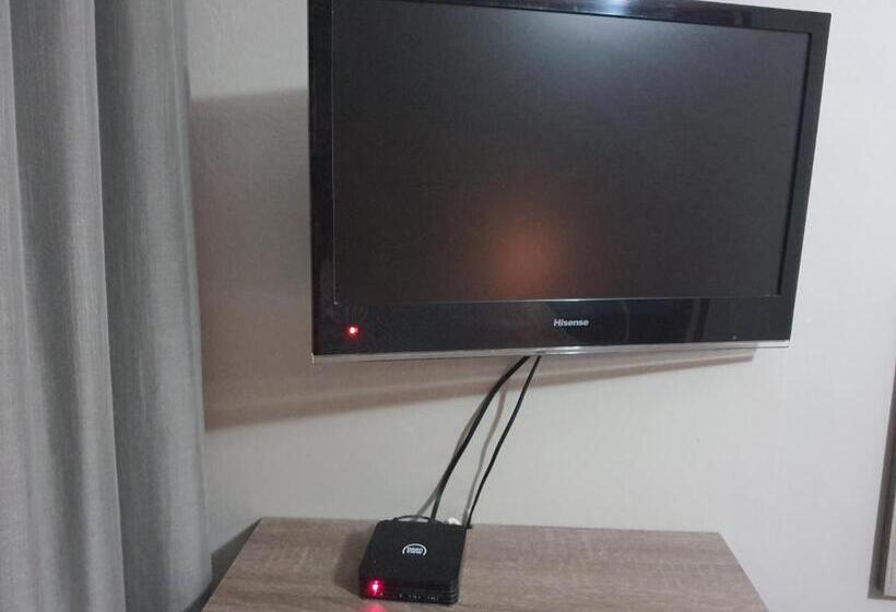 标准间, Housemartin Guest House