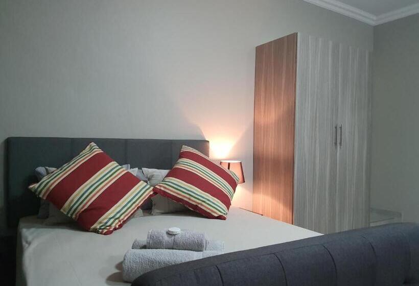 豪华房间, Housemartin Guest House