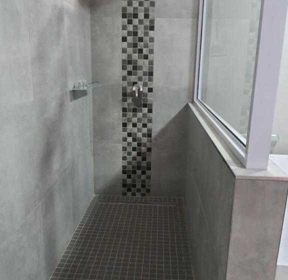 Номер Deluxe, Housemartin Guest House