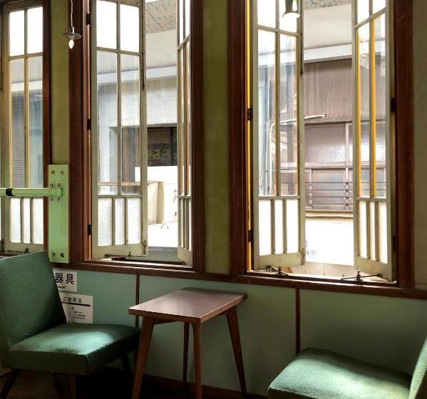 패밀리 룸, Onomichi Guest House Anago No Nedoko