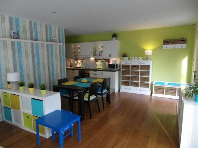 스탠다드 스튜디오, Penzion   Rybolov Pro Děti A Dospělé