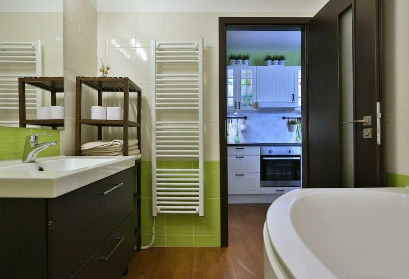 إستوديو قياسى, Penzion   Rybolov Pro Děti A Dospělé