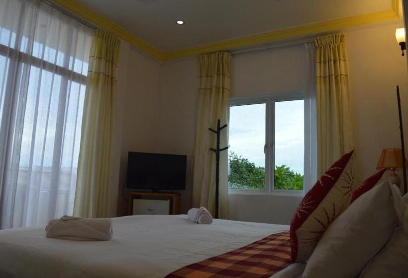 اتاق لوکس با چشمانداز, Sun Shine View