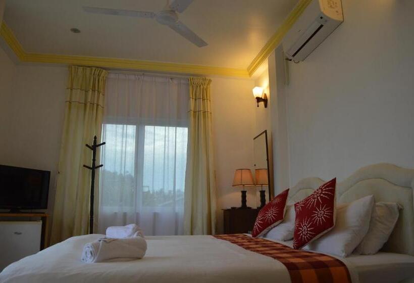 اتاق لوکس با چشمانداز, Sun Shine View