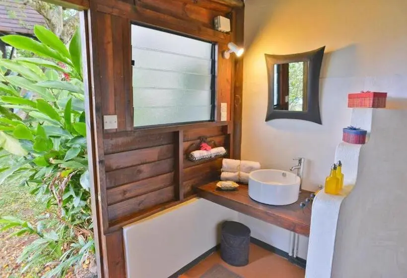 کابین, Tree Lodge Mauritius