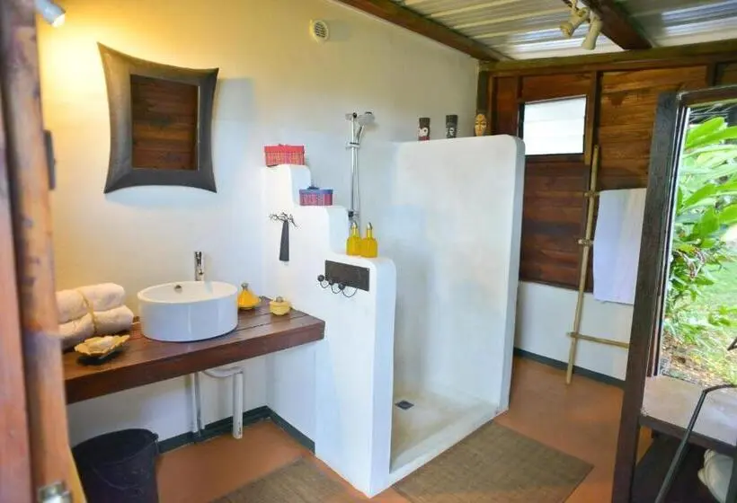 کابین, Tree Lodge Mauritius