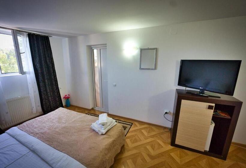 컴포트 룸, Vila Victoria