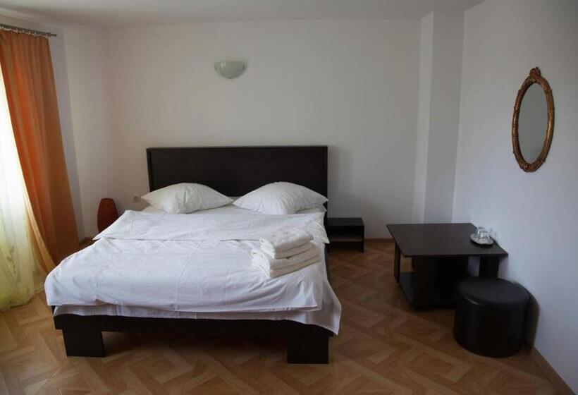 Номер Deluxe с Балконом, Vila Victoria
