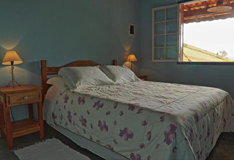 샬레, Pousada Dona Felicidade